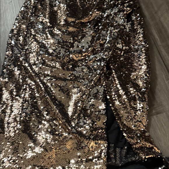 NEW Clover and Sloane women's sequin sleeveless midi sheath dress party cocktail - Picture 3 of 11